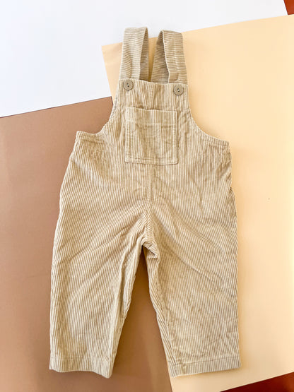 Jardineiras calça